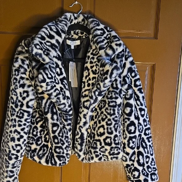 Stoosh-Blk/iv Faux animal print open front soft short Jkt Sz S NWT. - Picture 1 of 8